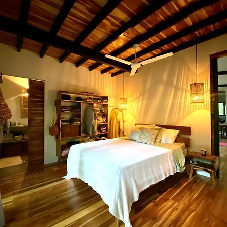 Nosotros Playa Maderas - Surf House & Casitas Villa Exterior photo