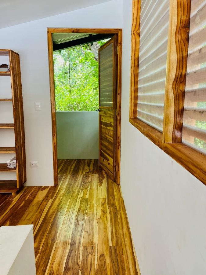 Nosotros - Surf House & Casitas *