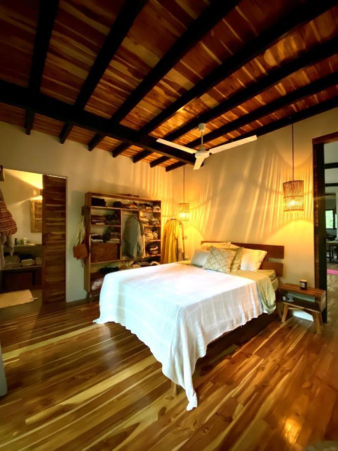 Nosotros - Surf House & Casitas Holiday home