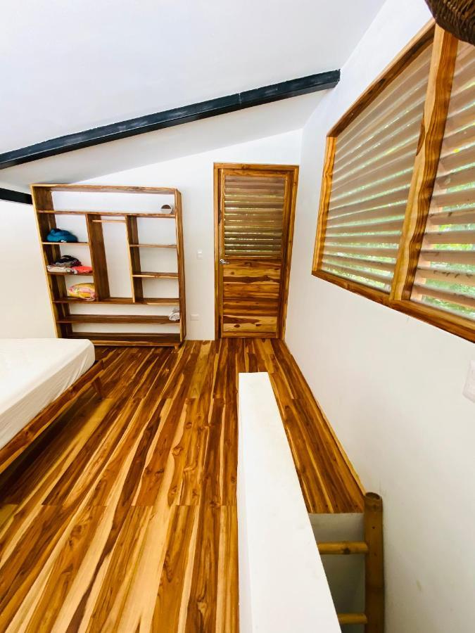 Nosotros - Surf House & Casitas Holiday home *