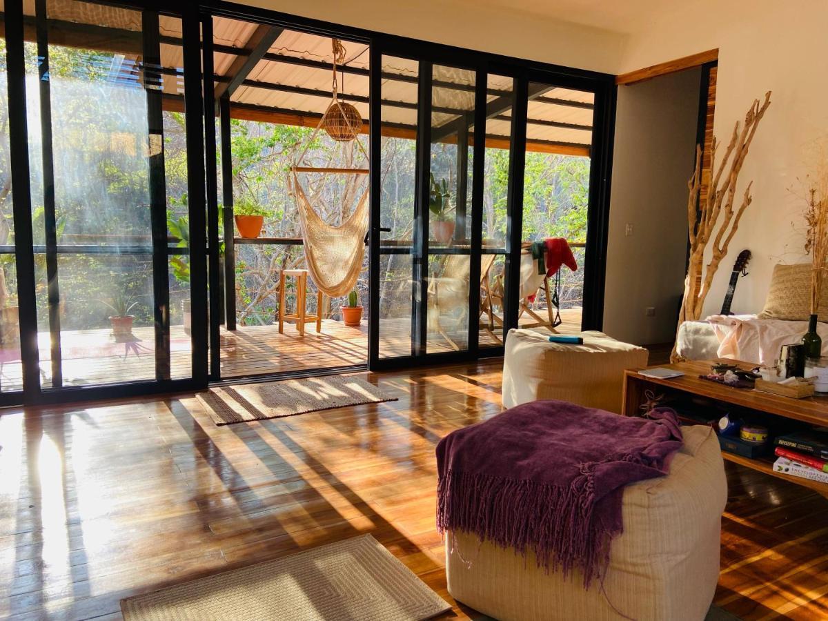 Nosotros - Surf House & Casitas Holiday home